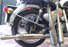 बुलेटवरून फटफट कराल तर बसतील पोलिसांचे फटके!